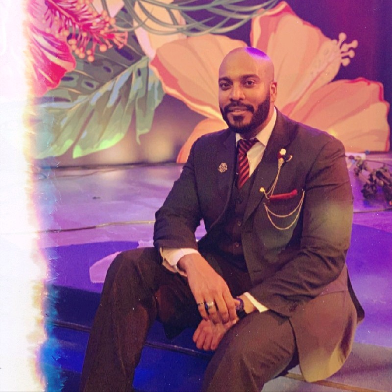 مؤسس والرئيس التنفيذي - فيرتيو